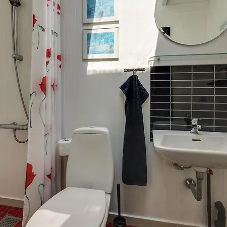 Three-bedroom Holiday In